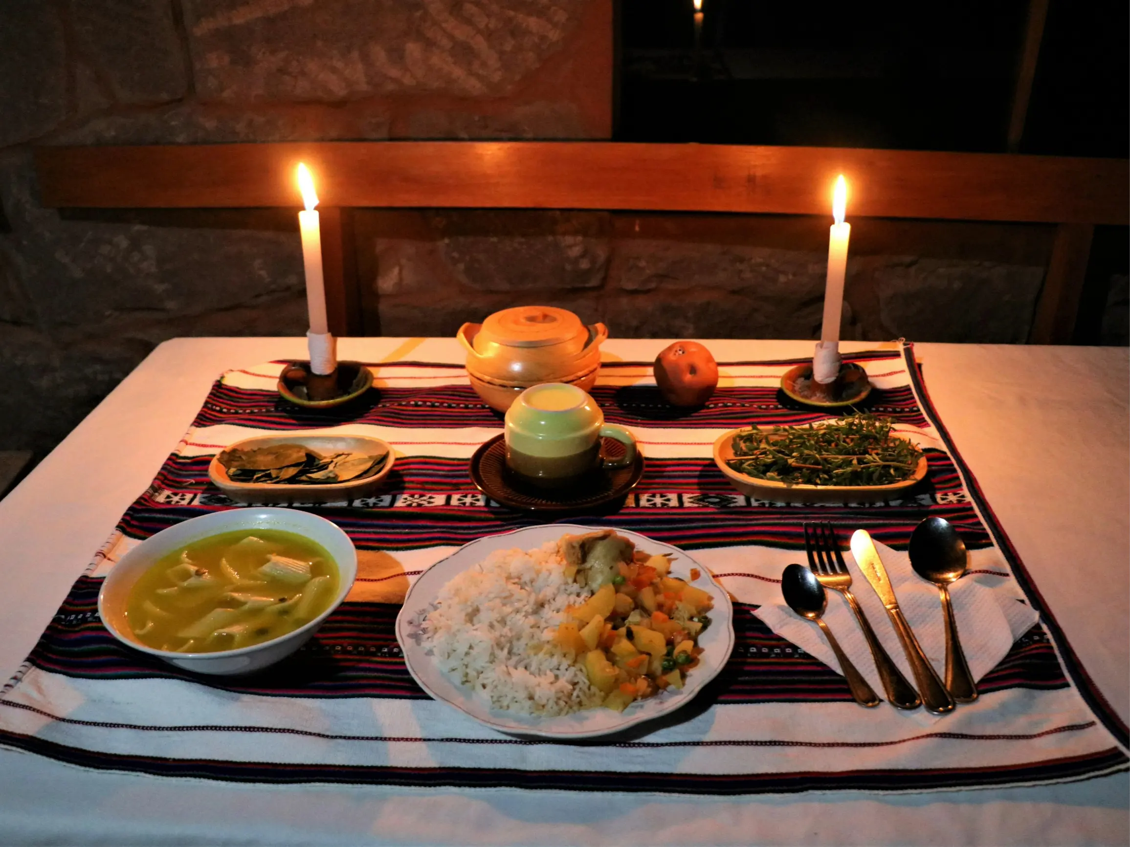 CENA 1 Taquile Lodge