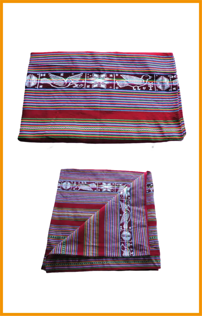Taquile Lodge Tienda Ponchos